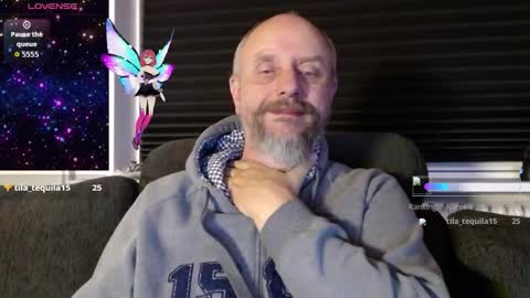 Snapshot of hardmrlazy chatting on 10-15-25, 07:03 MrLazy online show from 10-15-25, 07:03