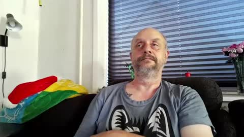 MrLazy online show from 06-21-26, 04:20