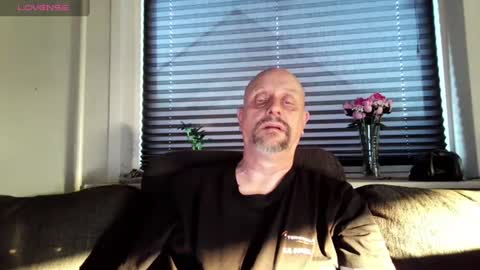MrLazy online show from 07-15-26, 06:46