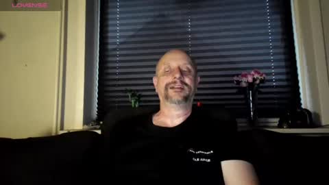 MrLazy online show from 07-28-26, 06:53