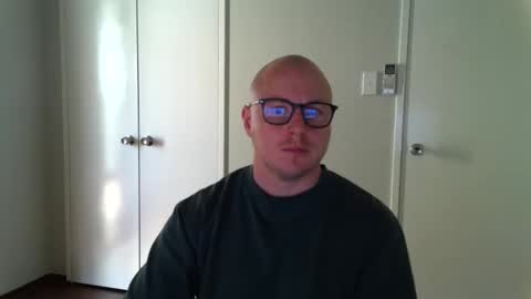 Stand Lee online show from 03-04-25, 02:06