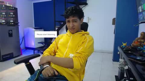 Snapshot of hardsexlove08 chatting on 01-11-26, 09:42 Andres Dean online show from 01-11-26, 09:42