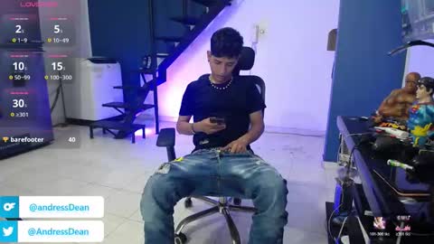 Snapshot of hardsexlove08 chatting on 02-16-26, 10:39 Andres Dean online show from 02-16-26, 10:39