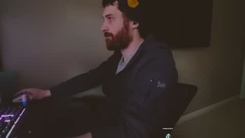 Tom online show from 12-03-24, 01:10