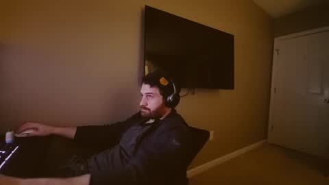 Tom online show from 12-31-24, 12:32