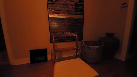 Tom online show from 10-08-25, 05:38