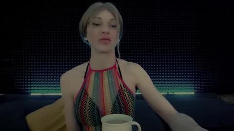 Miss Hardy online show from 01-11-26, 03:22