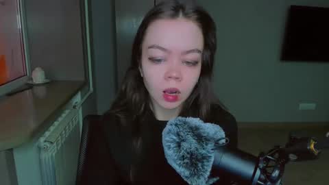 Snapshot of haribo_asmr chatting on 02-26-25, 08:15 Miss Hari online show from 02-26-25, 08:15