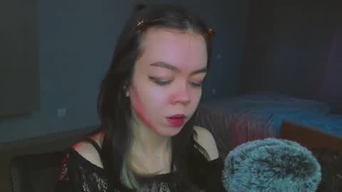 Snapshot of haribo_asmr chatting on 03-08-25, 08:22 Miss Hari online show from 03-08-25, 08:22