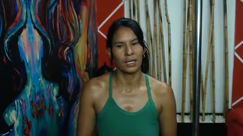 Snapshot of harley_brunette74 chatting on 02-03-25, 12:47 HARLEY online show from 02-03-25, 12:47