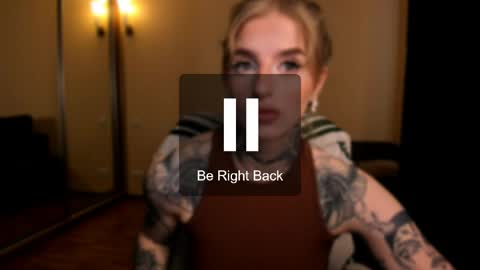 Julia online show from 05-26-26, 04:52