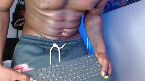 harley_quinnn111 online show from 06-05-26, 12:06
