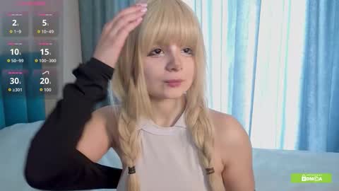 Snapshot of harleyheat69 chatting on 12-14-25, 09:14 Hanna online show from 12-14-25, 09:14