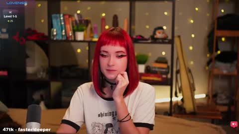 Snapshot of harleyspy chatting on 12-16-25, 06:40 HarleyJeffrey online show from 12-16-25, 06:40