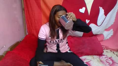 Snapshot of harliva chatting on 05-15-26, 12:01 harliva online show from 05-15-26, 12:01
