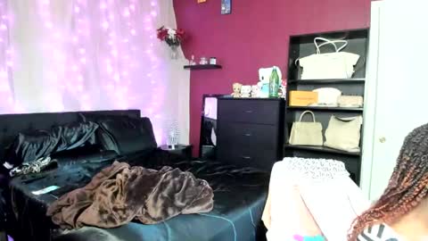 Harmonie Marquise online show from 12-30-24, 10:01