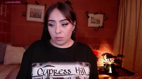 Snapshot of harmonyy01 chatting on 11-15-25, 06:11 Harmony Please help me to reach 100 thumbs up online show from 11-15-25, 06:11