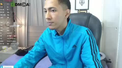 Snapshot of haroldxl chatting on 05-12-26, 12:35 IM HAROLD online show from 05-12-26, 12:35