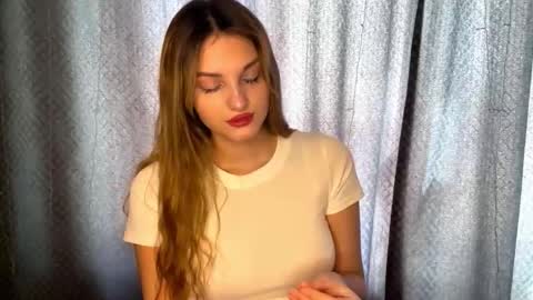 Emily online show from 03-08-26, 07:56