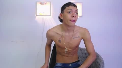 Harry online show from 02-19-25, 01:40