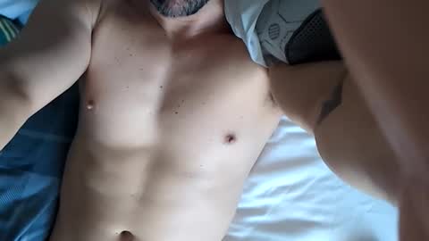 Snapshot of harryhooootttii chatting on 03-21-26, 10:42 harryhooootttii online show from 03-21-26, 10:42