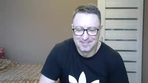 Snapshot of harrysnake chatting on 12-30-24, 08:10 HarrySnake online show from 12-30-24, 08:10