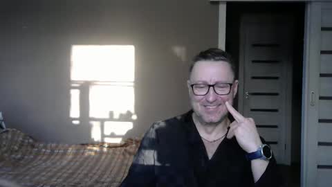 Snapshot of harrysnake chatting on 02-04-25, 06:36 HarrySnake online show from 02-04-25, 06:36