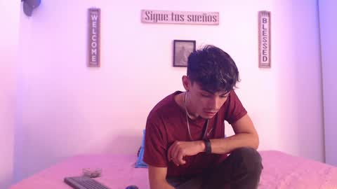 harry thomson online show from 12-15-24, 02:19