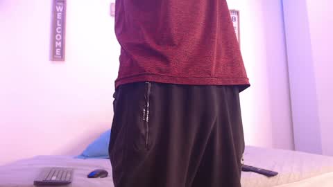 harry thomson online show from 12-26-24, 04:32