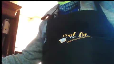 Snapshot of hartwichser1 chatting on 12-23-24, 10:32 hot n nasty online show from 12-23-24, 10:32