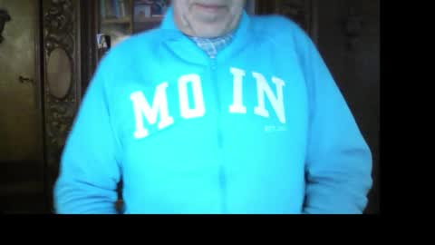 Snapshot of hartwichser1 chatting on 11-17-25, 10:10 hot n nasty online show from 11-17-25, 10:10