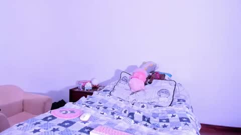 Snapshot of haru__kii chatting on 01-17-25, 02:50 haru online show from 01-17-25, 02:50