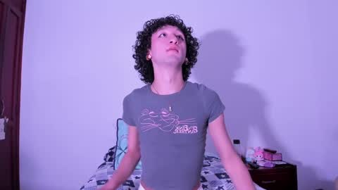 Snapshot of haru__kii chatting on 10-05-25, 02:32 haru online show from 10-05-25, 02:32