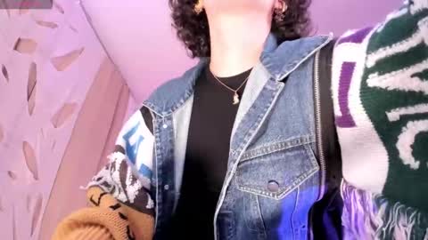 Snapshot of haru__kii chatting on 10-30-25, 02:35 haru online show from 10-30-25, 02:35