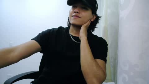 Haru online show from 01-30-25, 12:39