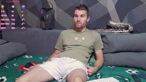 Harvey online show from 10-14-25, 08:42