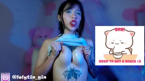 Im Emily and I could be the love of your life    online show from 02-05-25, 01:15