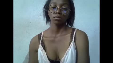 Snapshot of harysette chatting on 12-05-24, 08:33 harysette online show from 12-05-24, 08:33