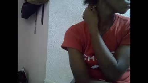 Snapshot of harysette chatting on 03-09-25, 01:37 harysette online show from 03-09-25, 01:37