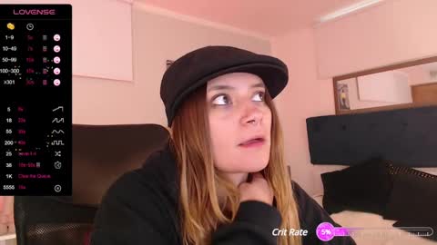 Snapshot of hat_girl chatting on 12-19-24, 11:07 Nicole online show from 12-19-24, 11:07