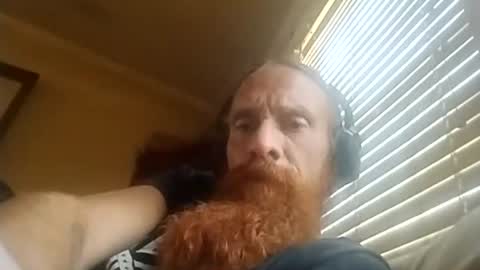 Snapshot of hatefullgod chatting on 10-12-25, 09:03 hatefullgod online show from 10-12-25, 09:03