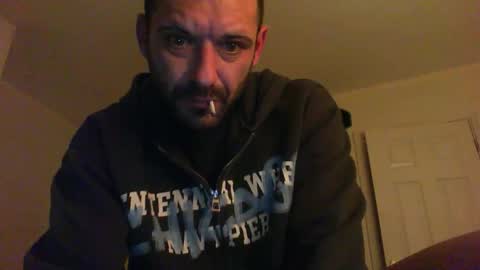 Snapshot of hater83 chatting on 12-17-25, 01:33 hater83 online show from 12-17-25, 01:33