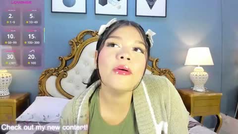 Snapshot of hatsajones chatting on 01-13-26, 04:18 hatsajones online show from 01-13-26, 04:18