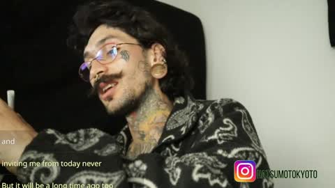 Snapshot of hatsumotokyoto chatting on 01-20-25, 03:04 More content 2 online show from 01-20-25, 03:04