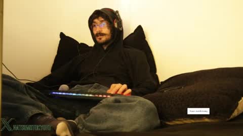 Snapshot of hatsumotokyoto chatting on 01-30-25, 07:26 More content 2 online show from 01-30-25, 07:26