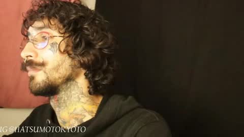 Snapshot of hatsumotokyoto chatting on 02-16-25, 06:21 More content 2 online show from 02-16-25, 06:21