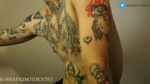 Snapshot of hatsumotokyoto chatting on 03-11-25, 12:54 More content 2 online show from 03-11-25, 12:54