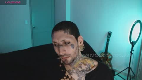 Snapshot of hatsumotokyoto chatting on 10-09-25, 04:32 More content 2 online show from 10-09-25, 04:32