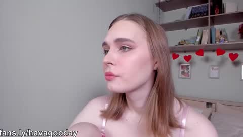 Mia online show from 02-14-26, 06:43