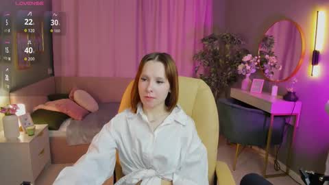 Snapshot of haya_harareet chatting on 03-06-26, 07:49 Mia online show from 03-06-26, 07:49